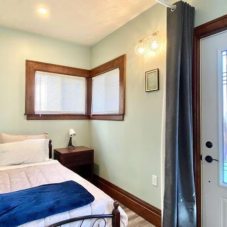 Cozy Suite-Walk To The Falls! Niagara Falls Exterior foto